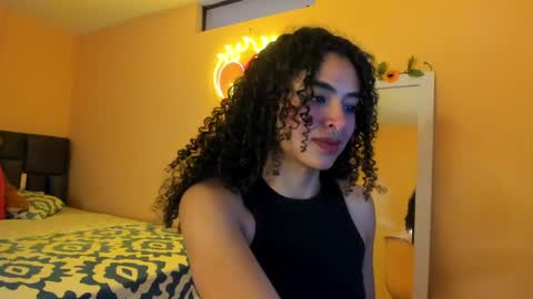 Snapshot of keniia_riizz chatting on 05-01-26, 05:28 Kenia online show from 05-01-26, 05:28