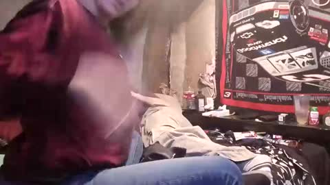 Snapshot of kenmacparty chatting on 10-27-25, 05:50 kenmacparty online show from 10-27-25, 05:50