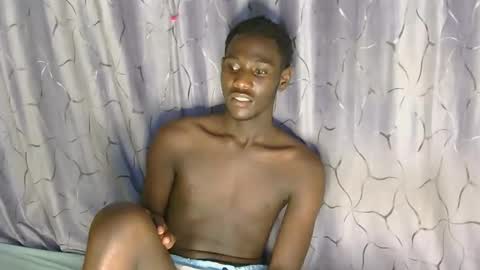 Kenia online show from 02-23-26, 03:53