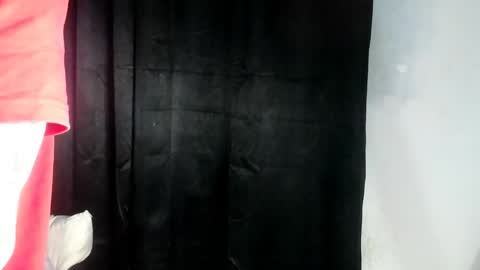 Kennfox777 online show from 05-10-26, 07:57