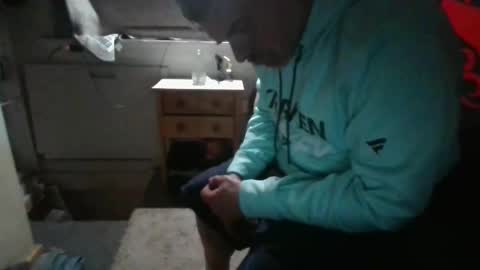 Snapshot of kenneth69h chatting on 12-20-24, 12:16 kenneth69h online show from 12-20-24, 12:16