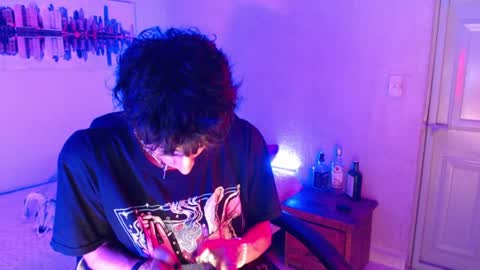 kenny online show from 02-03-25, 09:39