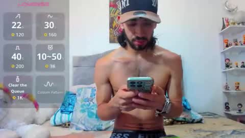 Snapshot of kenny_jackson_2025 chatting on 04-02-26, 04:10 kenny and Ian online show from 04-02-26, 04:10