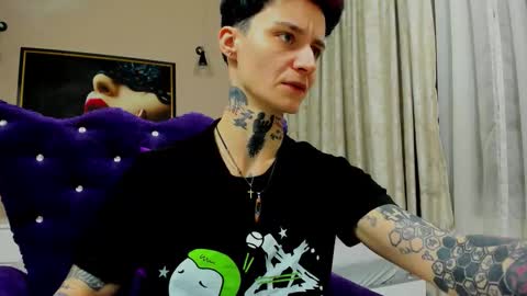 Snapshot of kennyvibe chatting on 02-21-26, 04:52 kennyvibe online show from 02-21-26, 04:52