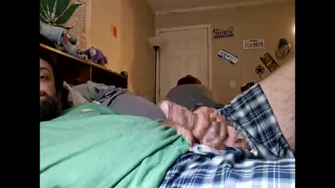 Snapshot of kennyxtralong chatting on 05-04-26, 12:39 kennyxtralong online show from 05-04-26, 12:39