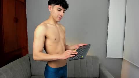 Jeronimo y Felipe online show from 03-05-25, 05:07