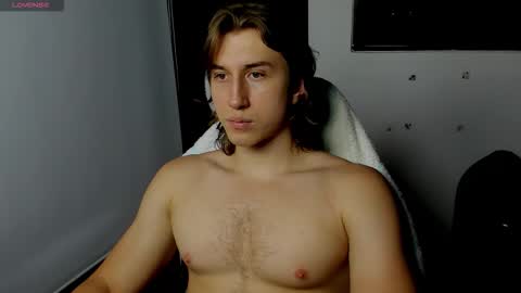 Snapshot of kent_rushell chatting on 10-29-25, 01:08 kent_rushell online show from 10-29-25, 01:08