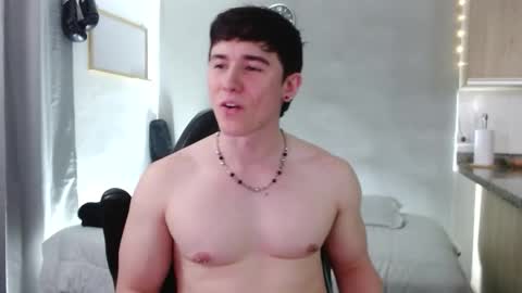 Santiago online show from 10-23-25, 05:18