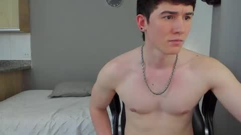 Snapshot of kent_zagann chatting on 07-25-26, 03:15 Santiago online show from 07-25-26, 03:15