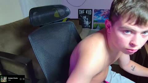 Drake online show from 11-25-25, 01:05