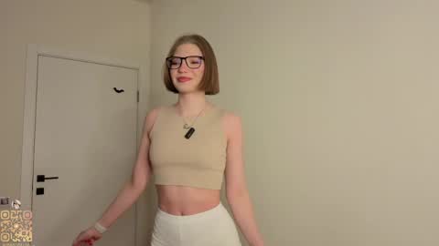 Lisa online show from 05-09-26, 08:03