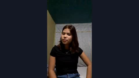 Snapshot of kenyettalatinaska chatting on 05-25-26, 12:55 May online show from 05-25-26, 12:55