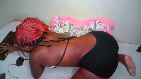 kering_lovly online show from 10-14-25, 09:21