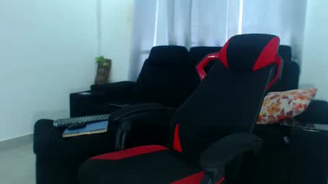 dany wolf002 online show from 01-17-25, 09:17