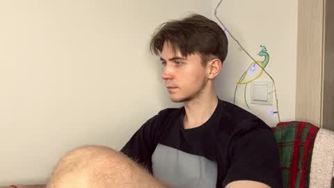 Snapshot of kero180 chatting on 03-18-26, 09:40 Kero online show from 03-18-26, 09:40