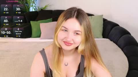 Snapshot of kerry_mell chatting on 05-02-26, 12:32 kerry_mell online show from 05-02-26, 12:32