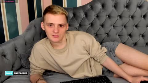 Snapshot of kerry_niki chatting on 01-24-25, 08:22 kerry_niki online show from 01-24-25, 08:22