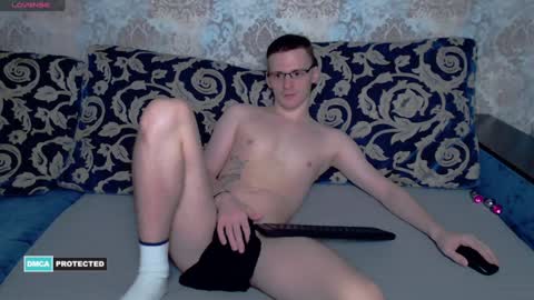 Snapshot of kerry_slay chatting on 12-09-24, 01:51 Kerry online show from 12-09-24, 01:51