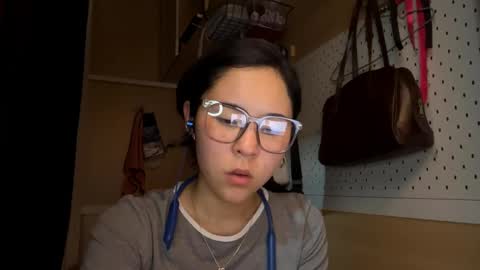 Jenny  online show from 05-12-26, 09:39