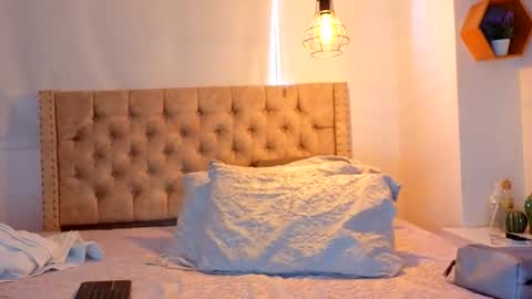 Kery Hillson online show from 03-15-26, 02:34