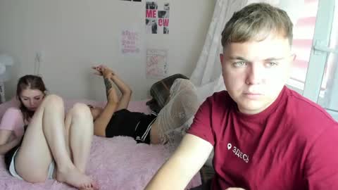 kesh_mne online show from 08-03-26, 02:11