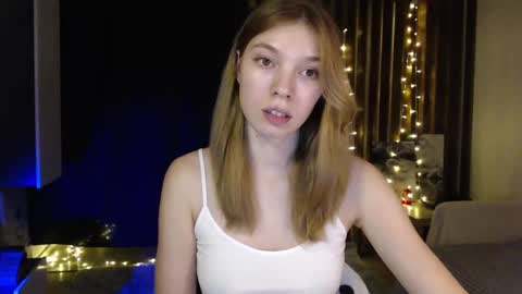 Snapshot of kesha_muah chatting on 03-09-25, 06:43 kesha online show from 03-09-25, 06:43
