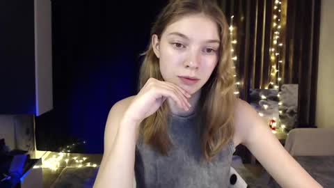 Snapshot of kesha_muah chatting on 03-11-25, 03:02 kesha online show from 03-11-25, 03:02