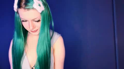 Snapshot of keshakittles chatting on 02-03-26, 05:40 Eva online show from 02-03-26, 05:40