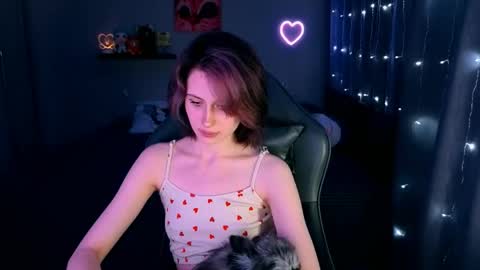 Snapshot of keti_moon chatting on 04-07-26, 06:41 Keti 3 online show from 04-07-26, 06:41