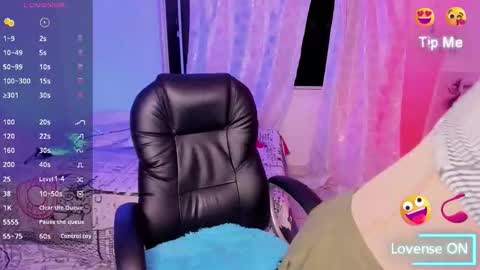 Ketzia online show from 10-25-25, 12:29