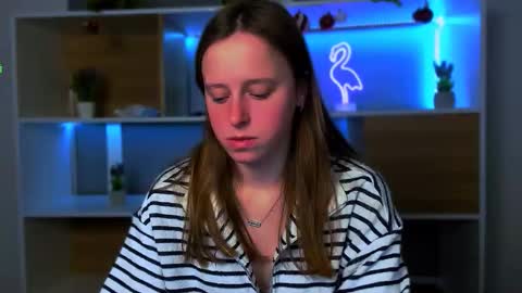 keuli_li online show from 01-13-26, 06:08