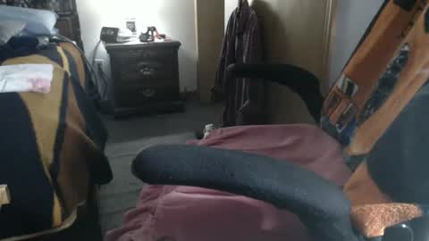 kev92569 online show from 02-09-25, 01:55