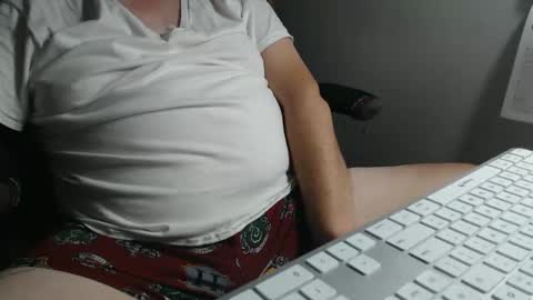 kev92569 online show from 11-02-25, 12:07