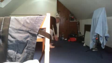 Snapshot of kevee1955 chatting on 12-25-24, 06:19 Daddyo online show from 12-25-24, 06:19