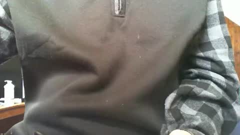 Snapshot of kevee1955 chatting on 10-31-25, 01:23 Daddyo online show from 10-31-25, 01:23