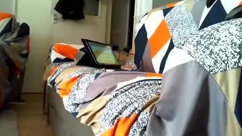 Snapshot of kevee1955 chatting on 08-09-26, 10:09 Daddyo online show from 08-09-26, 10:09