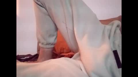 Snapshot of kevin0069407136 chatting on 03-12-26, 01:56 kevin0069407136 online show from 03-12-26, 01:56