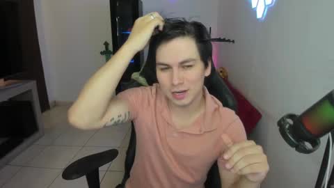 Snapshot of kevin873s chatting on 09-26-25, 11:31 Kevin online show from 09-26-25, 11:31