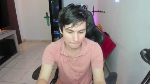 Snapshot of kevin873s chatting on 10-11-25, 11:14 Kevin online show from 10-11-25, 11:14