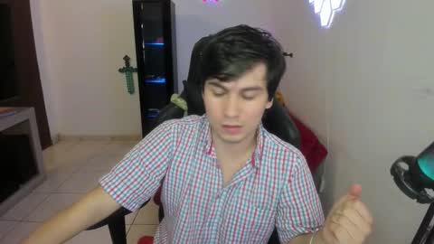 Snapshot of kevin873s chatting on 10-25-25, 11:43 Kevin online show from 10-25-25, 11:43