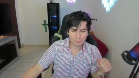 Snapshot of kevin873s chatting on 10-31-25, 11:17 Kevin online show from 10-31-25, 11:17