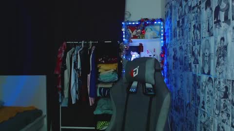 Kevin online show from 01-11-25, 04:16