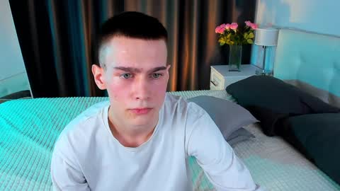 Snapshot of kevin_kess chatting on 01-31-25, 05:32 Ask me online show from 01-31-25, 05:32