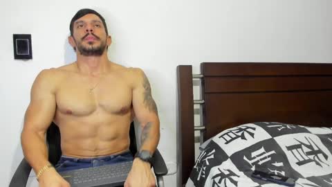 kevin_malone22 online show from 04-01-26, 02:12