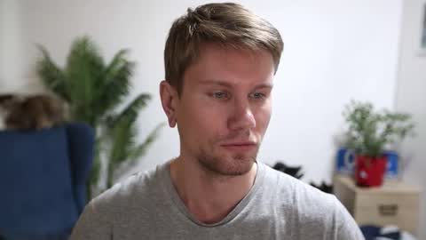 Kev online show from 12-04-25, 08:34