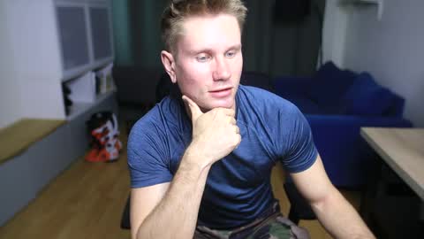 Kev online show from 05-18-26, 04:02