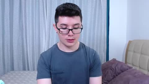 Snapshot of kevinhunts chatting on 02-11-26, 07:41 Kevin online show from 02-11-26, 07:41