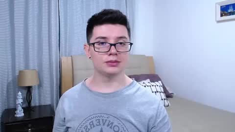 Snapshot of kevinhunts chatting on 03-02-26, 06:37 Kevin online show from 03-02-26, 06:37