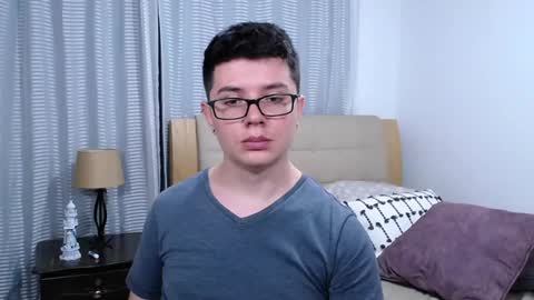 Snapshot of kevinhunts chatting on 03-03-26, 11:32 Kevin online show from 03-03-26, 11:32