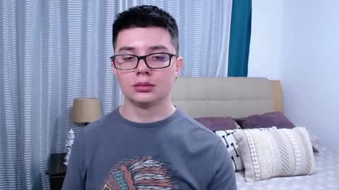 Snapshot of kevinhunts chatting on 03-14-26, 02:50 Kevin online show from 03-14-26, 02:50